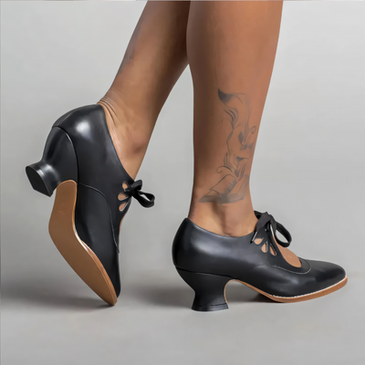 Monika - Retro chic derby pumps